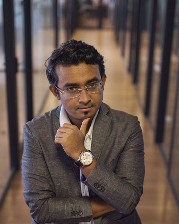 Porträt von Nikhil Baumann